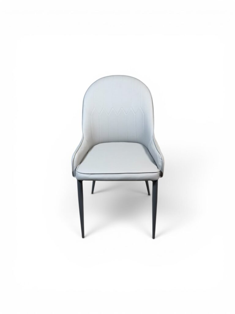 Chaise de salle à manger